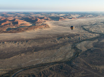 namib en montgolfière namibie